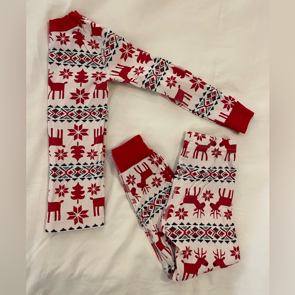 Hanna Andersson kids pajamas size 5 (110 cm) reindeer faire isle print